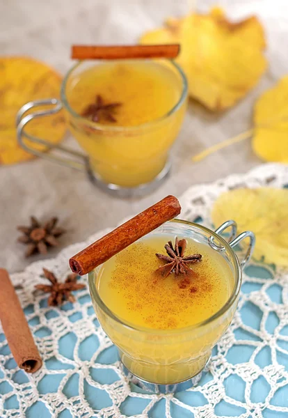 Autumn jelly dessert kissel with cinnamon — Stock Photo, Image