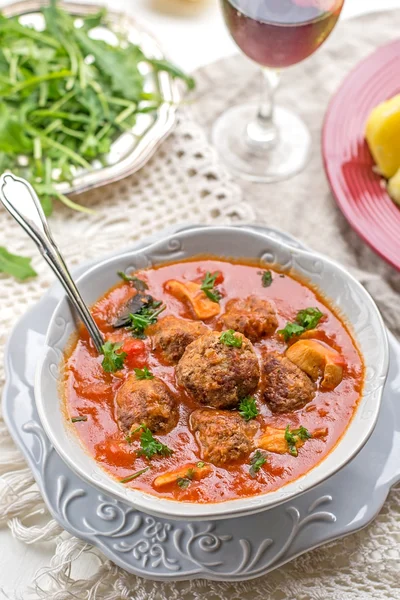Meatballs albondigas in tomato sauce with mushrooms — Stock Photo, Image
