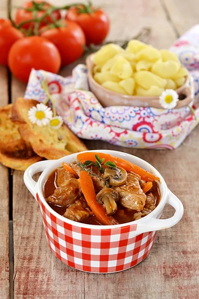 French beef stew with tomato sauce — Stock Photo, Image