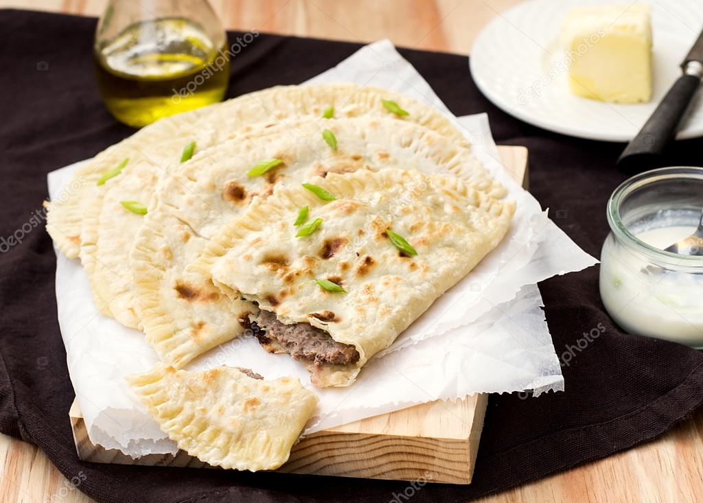 Tatar meat pie with ground beef and cheese