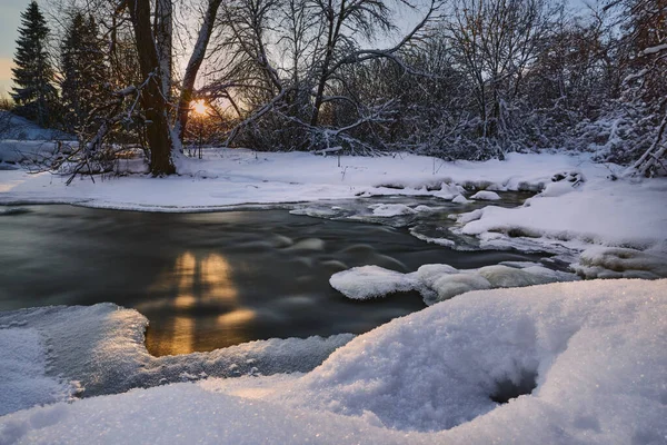 Les Rapides Kuhakoski Dans Les Rayons Coucher Soleil Hiver — Photo