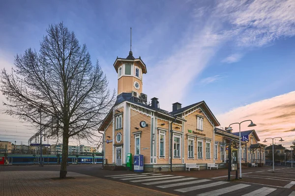 Kerava火车站的旧建筑 — 图库照片