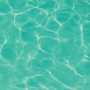 Yüzme havuzunda su doku