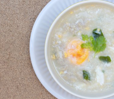 yulaf lapası domuz ile yumurta, Tay tarzı sağlıklı kahvaltı.