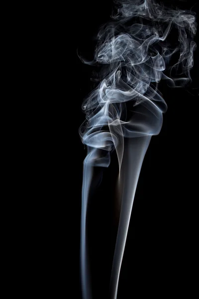 Absztrakt füst tánc a fekete háttér. — Stock Fotó