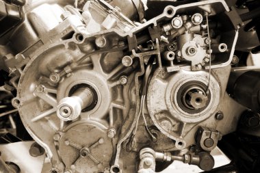 Fotoğraf tarafında bir motosiklet motoru