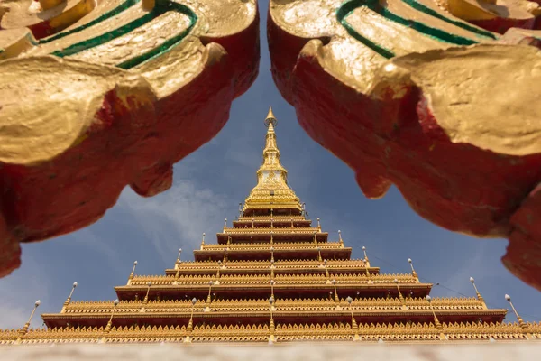 Alter tempel in thailand — Stockfoto