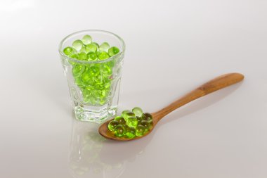 Evening primrose yağı kapsül, ek gıda.