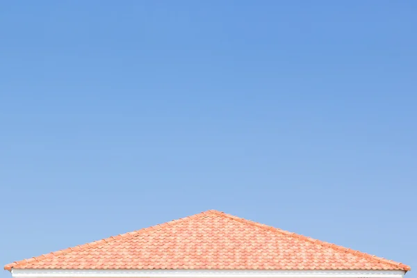 Building a new roof of home — Stock Photo, Image