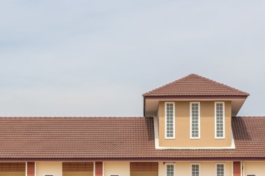 Ana sayfa yeni bir çatı inşa