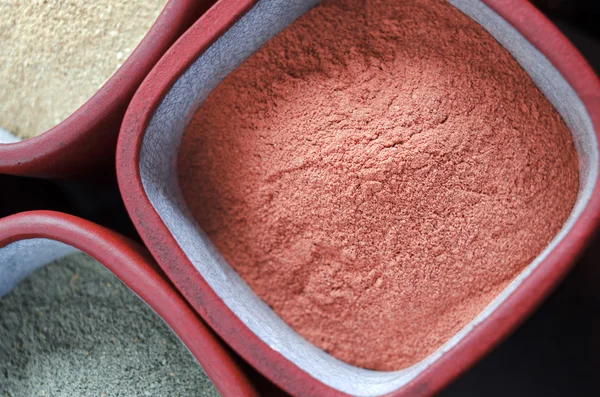 Red cosmetic clay powder — Stock Photo, Image