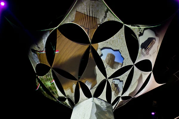 Palm tree Installation inside Qatar pavilion at Expo 2015 — Stock Photo, Image