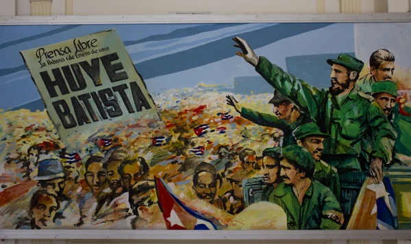 Bir resmin içine Museo de la Revoluciön.