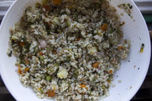 Ensalada de arroz con verduras — Foto de Stock