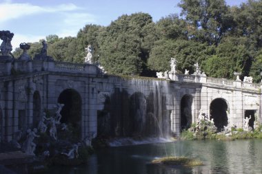 Caserta Sarayı Kraliyet Bahçe