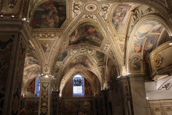 Katedrály v Amalfi, hrobka svatého Ondřeje — Stock fotografie