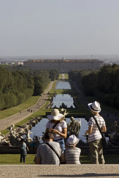 Caserta Königlicher Palastgarten — Stockfoto