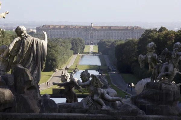 Zahrada královský palác Caserta — Stock fotografie