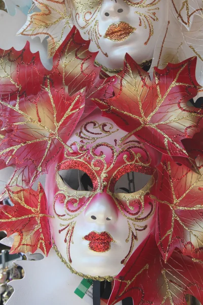 Typische Venetiaanse carnaval masker — Stockfoto