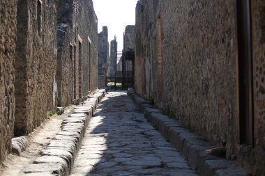 Pompei harabe ve onun tipik sokak