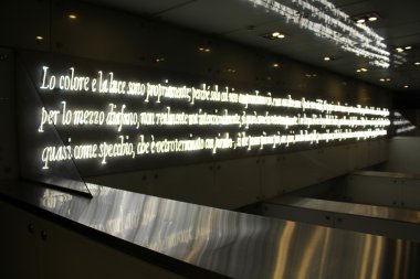Dante'nın metro istasyonu, Dante'nın teklifi