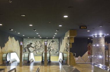 Napoli metro, Toledo sanat istasyonu