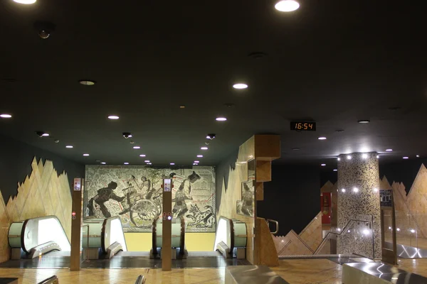 Napoli metro, Toledo sanat istasyonu