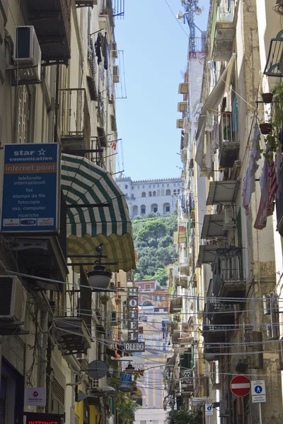Quartieri Spagnoli (Bairros espanhóis), uma parte da cidade de Nápoles — Fotografia de Stock
