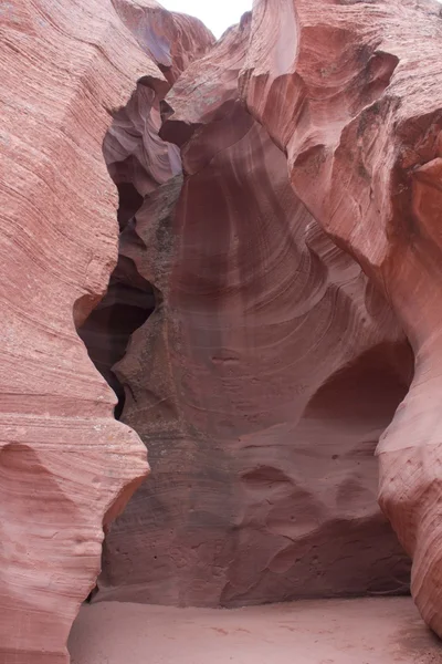 Внутри верхнего каньона Антилопы — стоковое фото