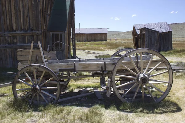 Abandoned Coach in Bodie ghost town — Stock Photo, Image