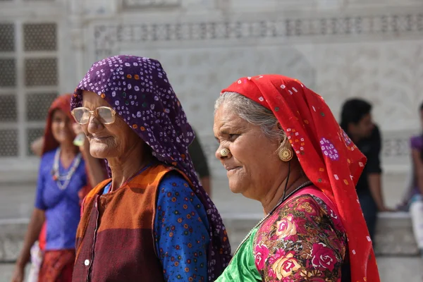 Two indian woman — Stock Photo, Image