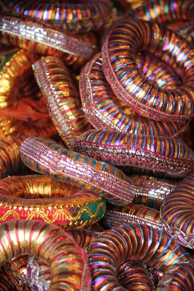 Typique indien artisanal Bracelets pour femmes — Photo