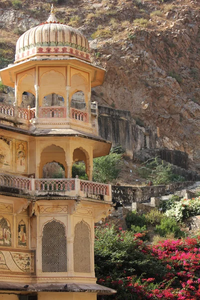 Galta Tapınağı kule mimari detay, Hindistan — Stok fotoğraf