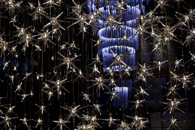 Güzel süspansiyon ışıklar yükleme