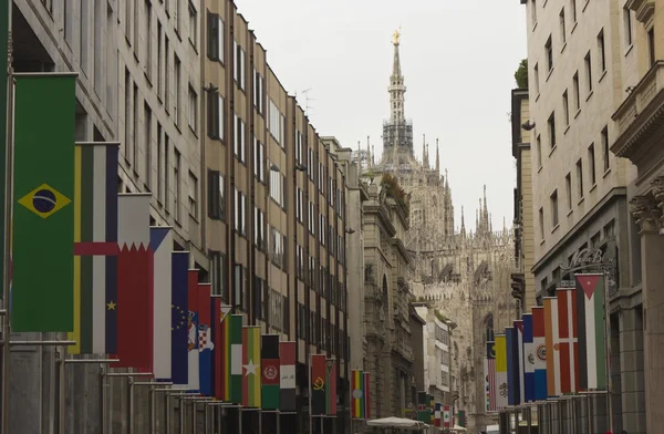 Milano väntar Expo 2015 — Stockfoto