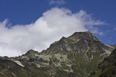 Madesimo Vadi tabanından (İtalya)