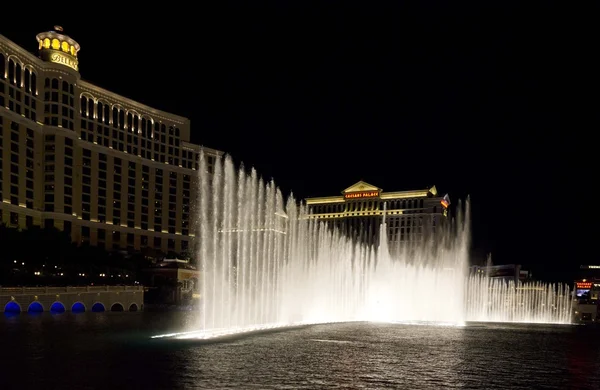 Bellagio waterworks, beautiful water games at night — Stock Photo, Image