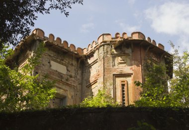 İtalya'da karmaşık Sammezzano kale içinde eski bina