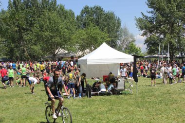 people in the Renai Park