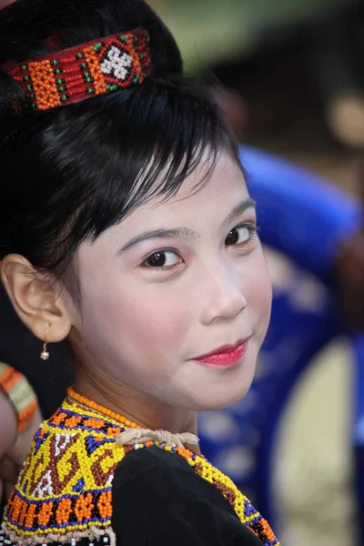 Portrait of a beautiful Torajan girl — Stockfoto