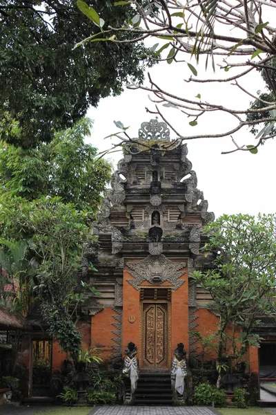 Torre dentro Puri Saren Ubud — Fotografia de Stock