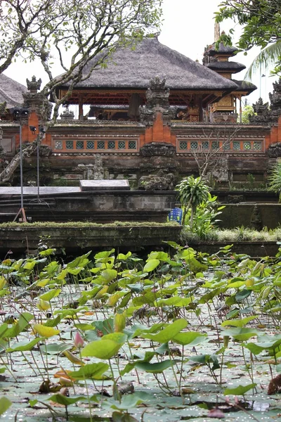 Templo Bali Saraswati em Bali — Fotografia de Stock
