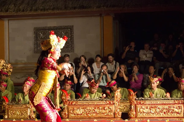 Балийский традиционный танец — стоковое фото