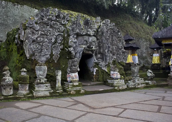 Entrada da caverna de Goa Gajah em Ubud — Fotografia de Stock