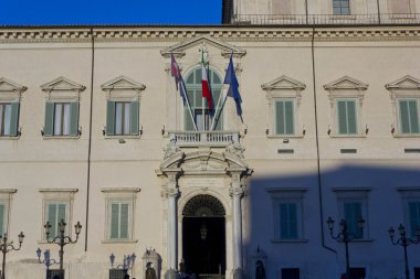 Quirinal Sarayı ön cephe