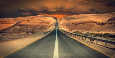 Negev, İsrail Çölü'nde yol 