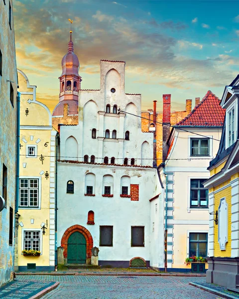 Blick Auf Mittelalterliche Gebäude Zentrum Des Alten Riga Lettland — Stockfoto