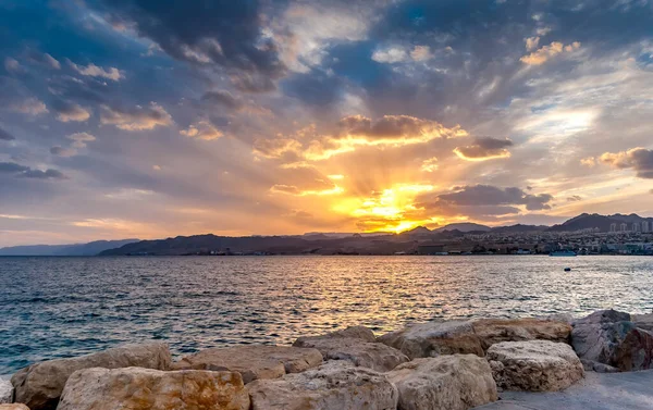 Vista Calçadão Pedra Cais Belo Céu Pôr Sol Sobre Mar — Fotografia de Stock