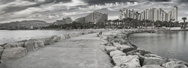 Eilat, siyah ve beyaz fotoğraf Merkezi beach  