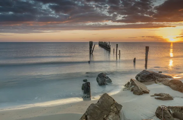 Coastal landscape with remains of old fisheries pier, Baltic Sea, Europe — Stock Photo, Image